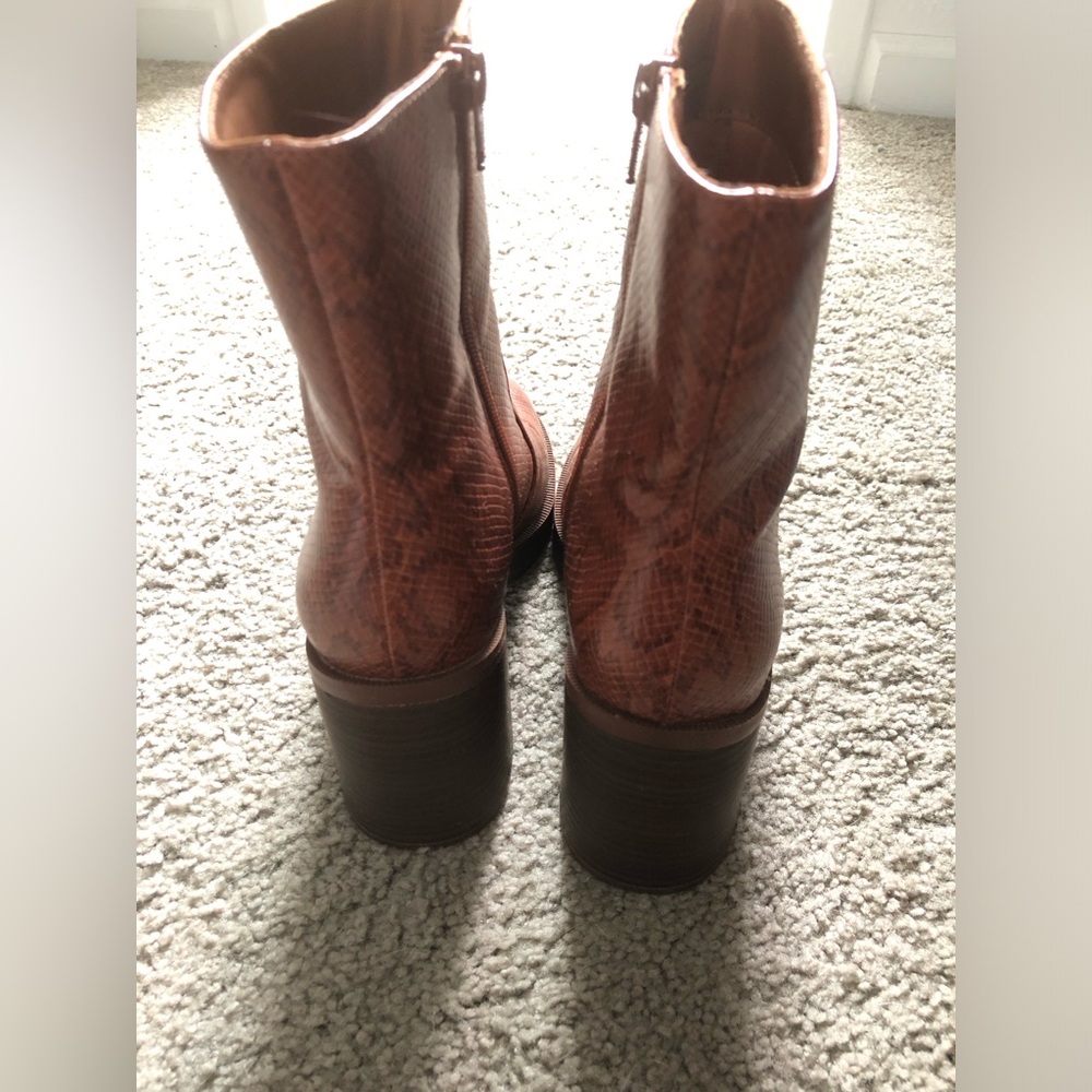 Universal Thread Jenna boots size 8 1/2 - Picture 9 of 11